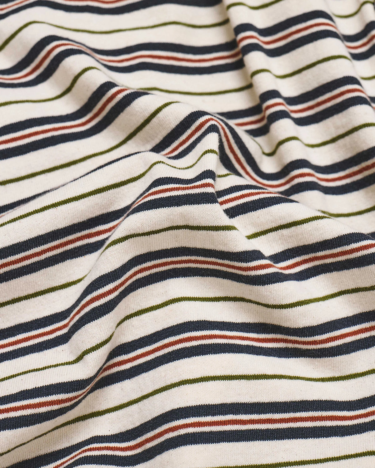 Café Mountain Striped Tee - Navy Stripe