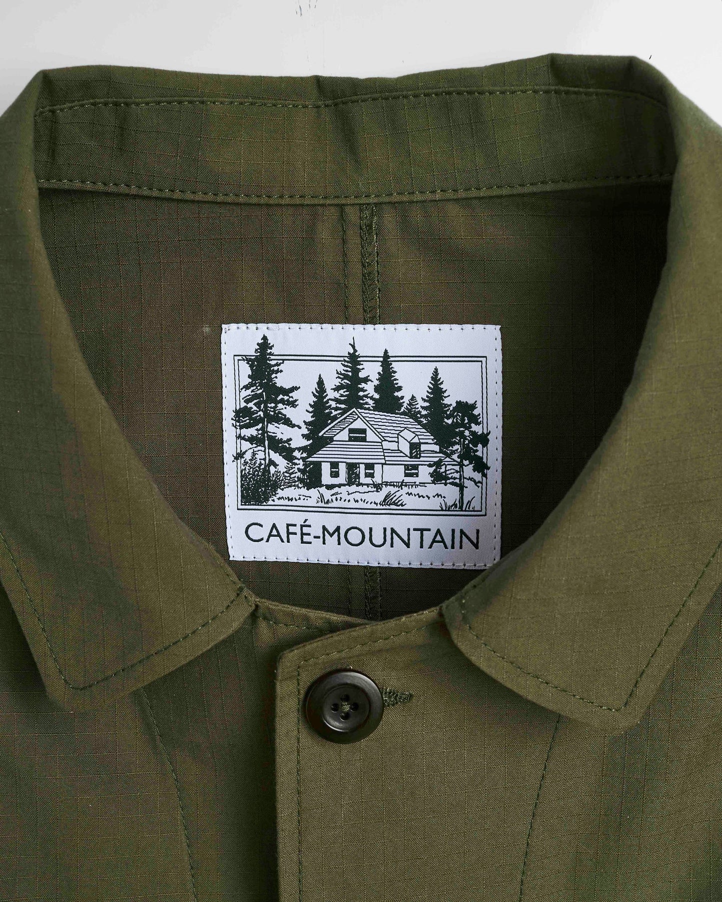 Café Mountain Store Jacket - Moss Green